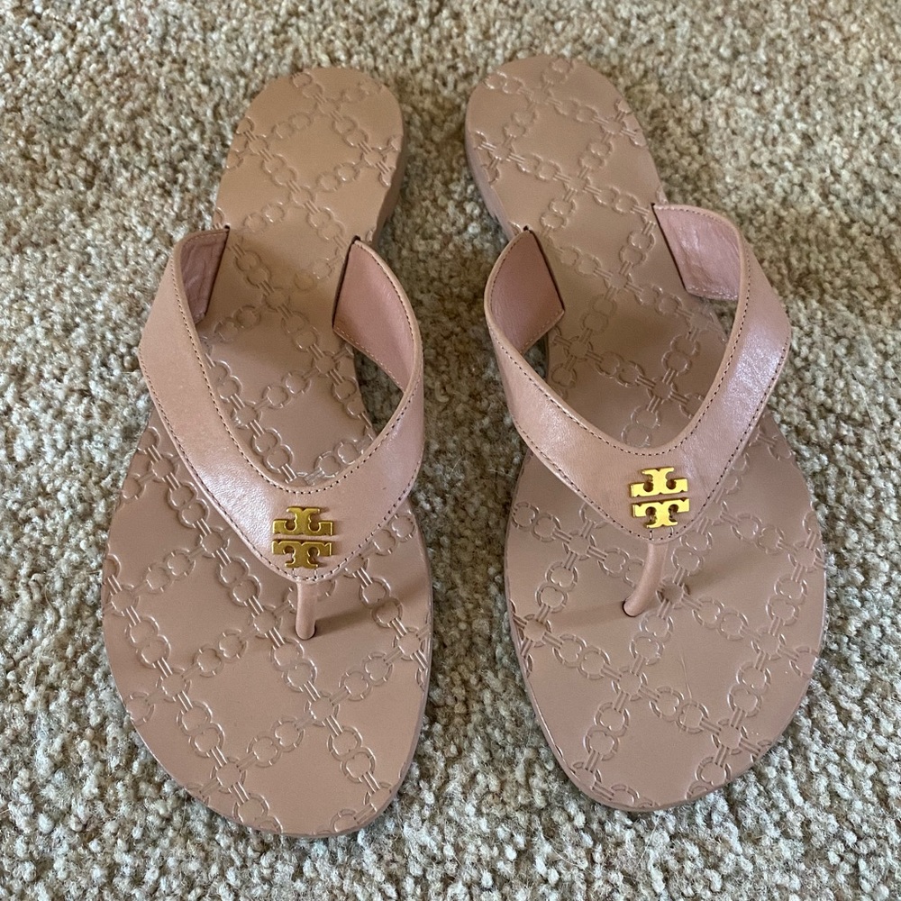 TORY BURCH Authentic Monroe Leather Thong Sandal Size 7.5
